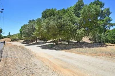 16789 Valley Hi, Banning, CA 92220 - Photo 25