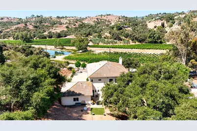 2424 Gird Road, Fallbrook, CA 92028 - Photo 11