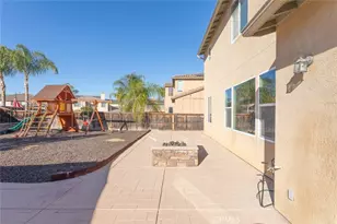 32735 Newham Ct, Winchester, CA 92596 - Photo 33