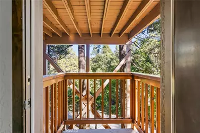 26638 Lake Forest, Twin Peaks, CA 92391 - Photo 9