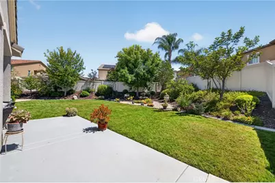 31280 Whistling Acres, Temecula, CA 92591 - Photo 11