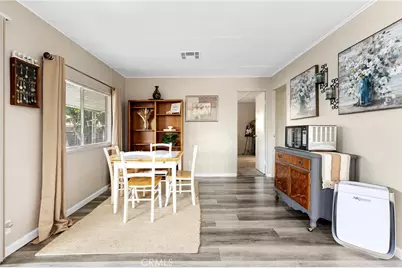 881 N Lake Street #210, Hemet, CA 92544 - Photo 23