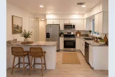 611 S Palm #F, Hemet, CA 92543 - Photo 1