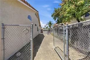 29539 Waynewood Dr, Temecula, CA 92591 - Photo 21