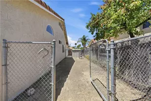 29539 Waynewood Dr, Temecula, CA 92591 - Photo 21