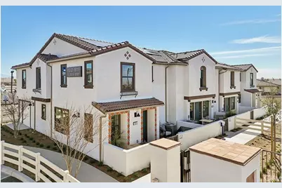 16115 Lumia Way, Fontana, CA 92336 - Photo 3