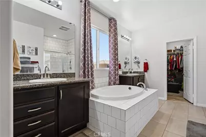 36348 Trail Ride, Wildomar, CA 92595 - Photo 25