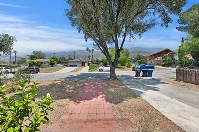 227 E 47th, San Bernardino, CA 92404 - Photo 5