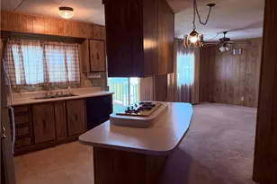 575 S Lyon Ave, Hemet, CA 92543 - Photo 9