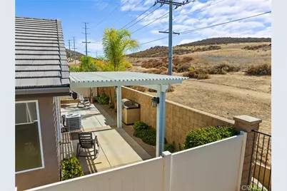 38049 Turning Leaf, Murrieta, CA 92563 - Photo 31