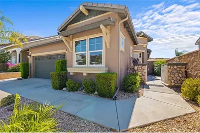 38049 Turning Leaf, Murrieta, CA 92563 - Photo 3