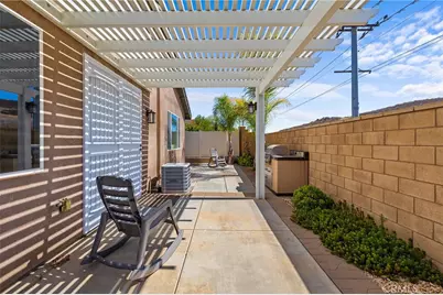 38049 Turning Leaf, Murrieta, CA 92563 - Photo 35