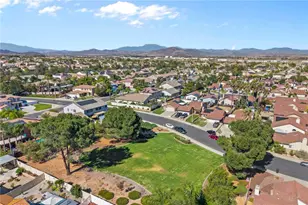 37752 Cresta Del Reyo, Murrieta, CA 92563 - Photo 45