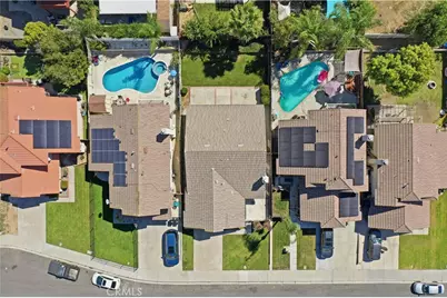 24428 Oakridge Cir, Murrieta, CA 92562 - Photo 35