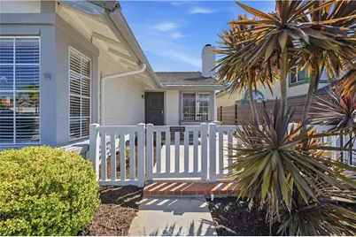 24428 Oakridge Cir, Murrieta, CA 92562 - Photo 5