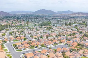 28563 River Glen Ct, Menifee, CA 92584 - Photo 31