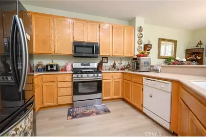 14630 Grandview Drive, Moreno Valley, CA 92555 - Photo 9