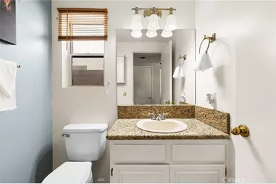 31533 Calle Los Padres, Temecula, CA 92592 - Photo 17