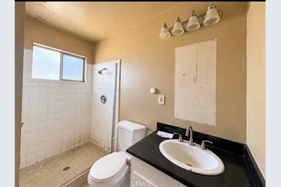 3292 Debbie Lane, Riverside, CA 92501 - Photo 9