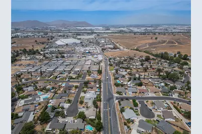 3292 Debbie Lane, Riverside, CA 92501 - Photo 25