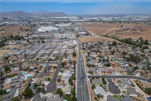 3292 Debbie Ln, Riverside, CA 92501 - Photo 25