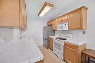2041 E Grand Ave, Escondido, CA 92027 - Photo 9