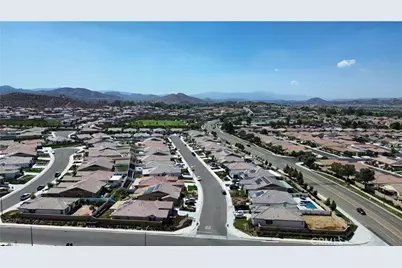 30532 Pine Creek, Menifee, CA 92584 - Photo 37