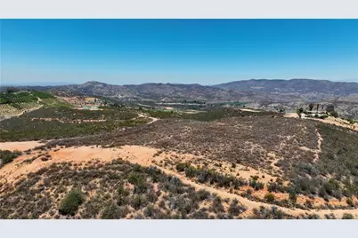39325 Highway 79, Aguanga, CA 92536 - Photo 37