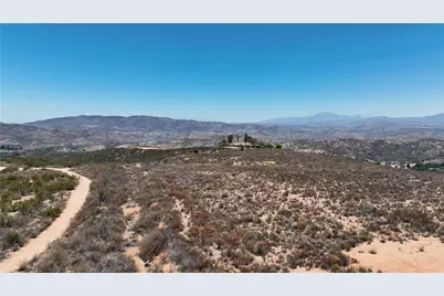 39325 Highway 79, Aguanga, CA 92536 - Photo 37