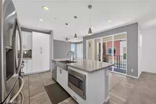 821 Brickyard, Costa Mesa, CA 92627 - Photo 15