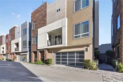 821 Brickyard, Costa Mesa, CA 92627 - Photo 3