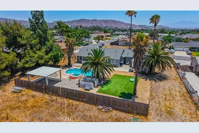8469 Wild Pony, Jurupa, CA 92509 - Photo 43