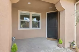 29183 Woodbridge Dr, Murrieta, CA 92563 - Photo 3