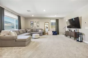 34330 Coconut Cir, Winchester, CA 92596 - Photo 15