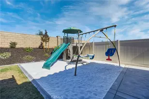 34330 Coconut Cir, Winchester, CA 92596 - Photo 39