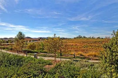 34727 Ribbon Grass Way, Murrieta, CA 92563 - Photo 45
