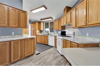 20843 Waalew Rd #C6, Apple Valley, CA 92307 - Photo 15