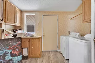 20843 Waalew Rd, Apple Valley, CA 92307 - Photo 19