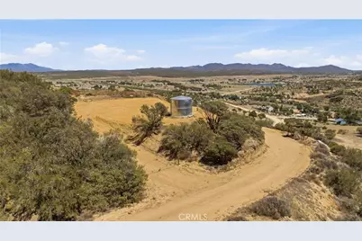 894 Sunnybrook Circle, Aguanga, CA 92536 - Photo 11