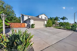 34782 Grotto Hills Dr, Winchester, CA 92596 - Photo 3