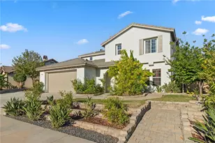 34782 Grotto Hills Dr, Winchester, CA 92596 - Photo 11