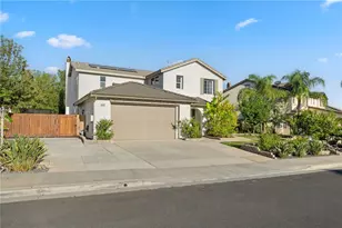 34782 Grotto Hills Dr, Winchester, CA 92596 - Photo 9