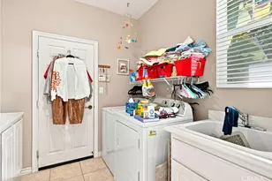 22976 Banbury Ct, Murrieta, CA 92562 - Photo 47
