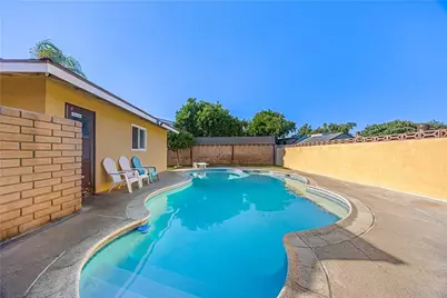 1059 W Grand Avenue, Pomona, CA 91766 - Photo 31