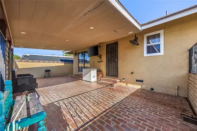 1059 W Grand Avenue, Pomona, CA 91766 - Photo 23