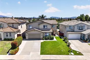 30541 Muir Ct, Murrieta, CA 92563 - Photo 3