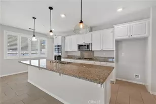 37568 River Oats Ln, Murrieta, CA 92563 - Photo 11