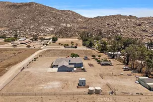 23711 California Ave, Hemet, CA 92545 - Photo 59