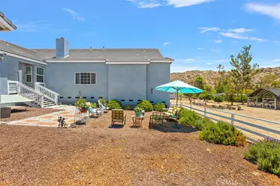 23711 California Avenue, Hemet, CA 92545 - Photo 41