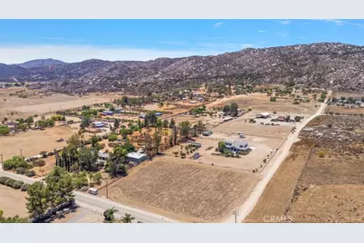 23711 California Avenue, Hemet, CA 92545 - Photo 63